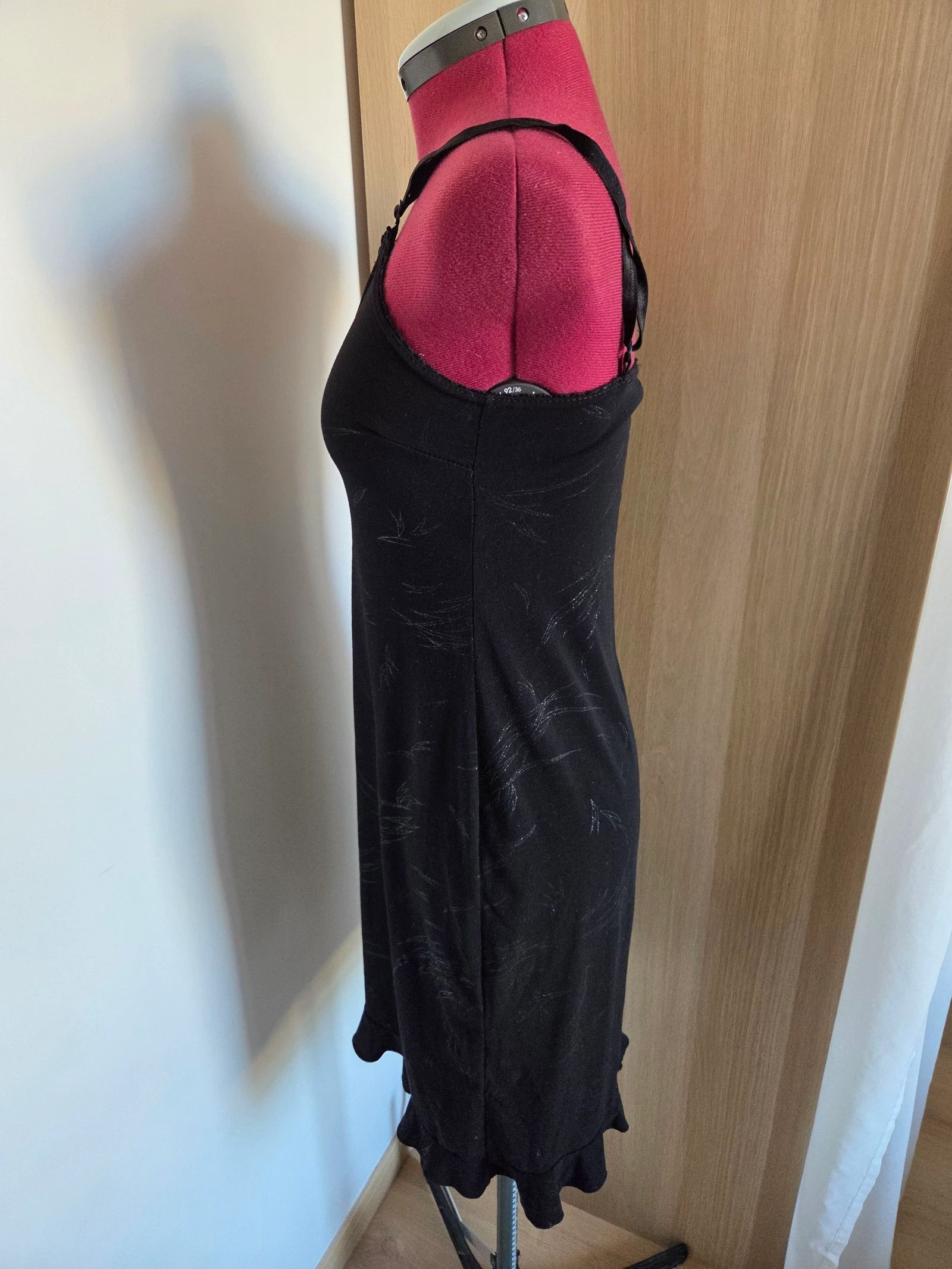 Vestido preto com estampa tamanho 36 Após a chuva – photo 5